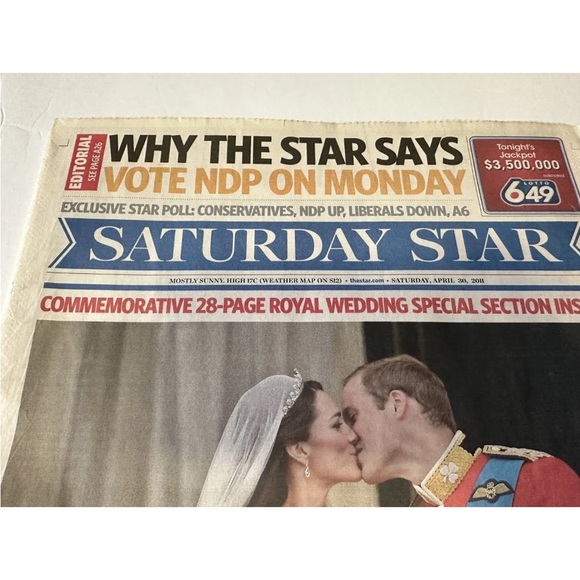 2011 Saturday Star (April 30) newspaper. Royal Wedding of Prince William & Kate - Picture 5 of 8